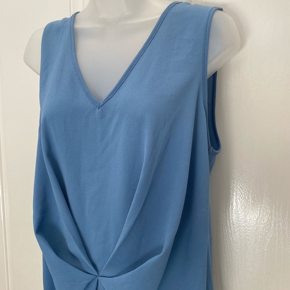Green Envelope Tops - 🔴NEW wTag-GREEN ENVELOPE Blue Sleeveless Shirt L